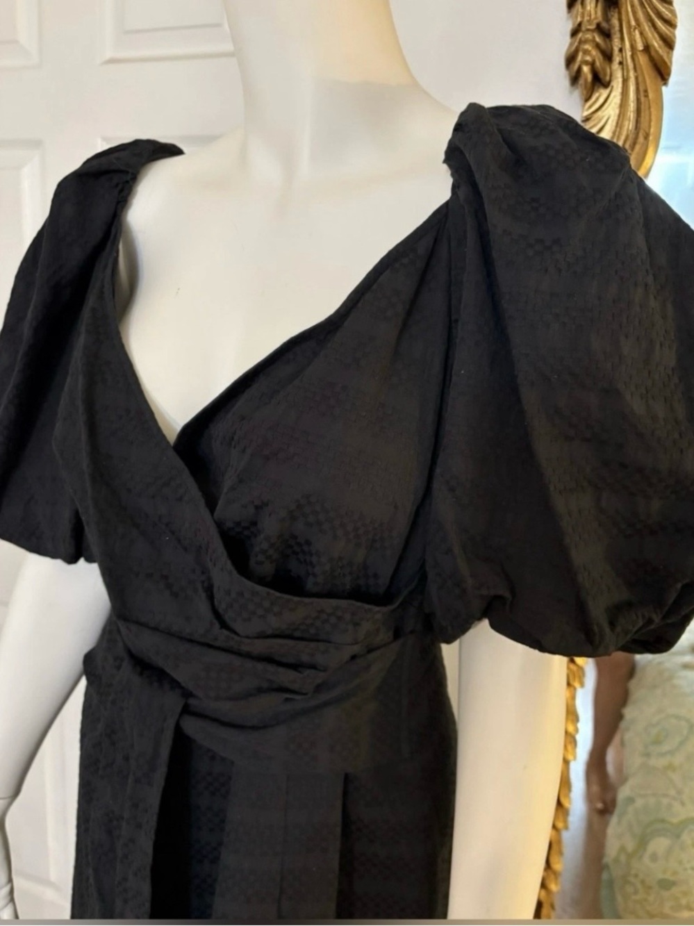 & Other Stories Black
Midi Dress Size 12 - Picture 6 of 8